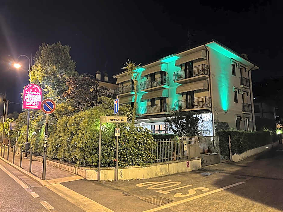 Hotel Marina