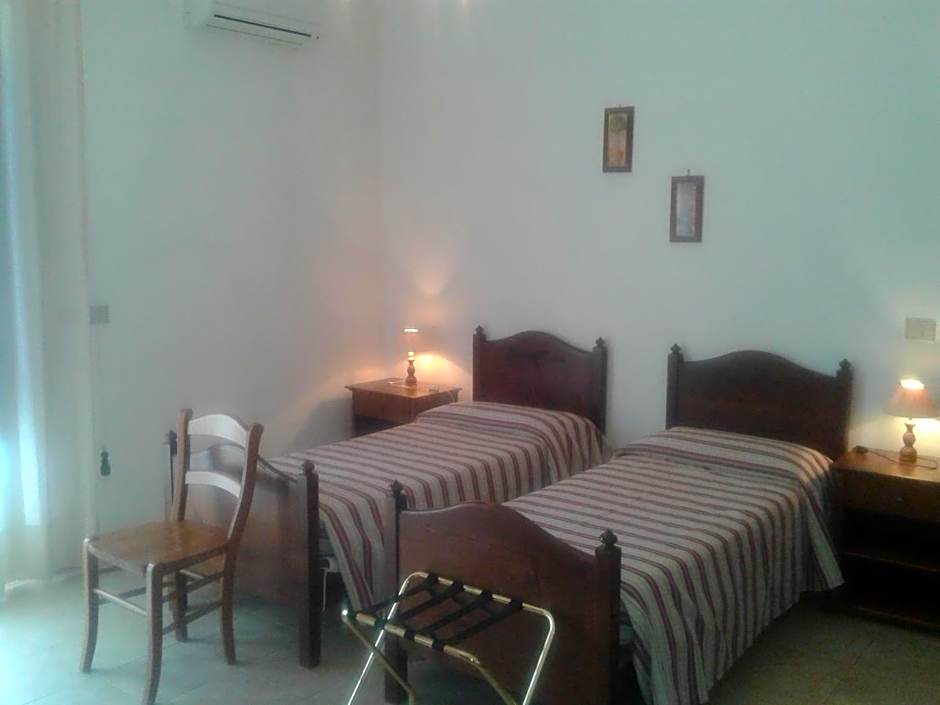 Residence Gnura Momma