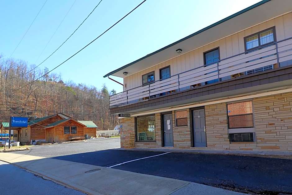 Bishop Inn Downtown Gatlinburg