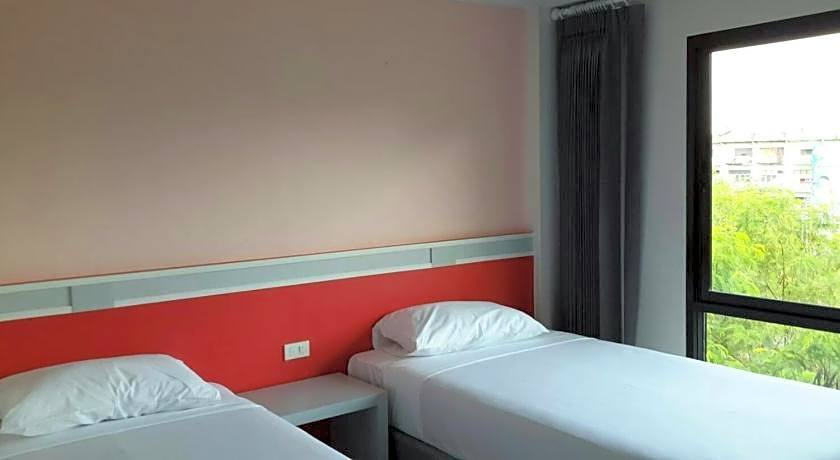 Sakura Budget Hotel