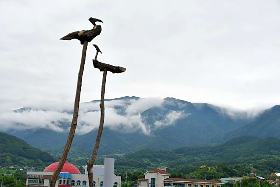 Nogodan Guesthouse and Hotel