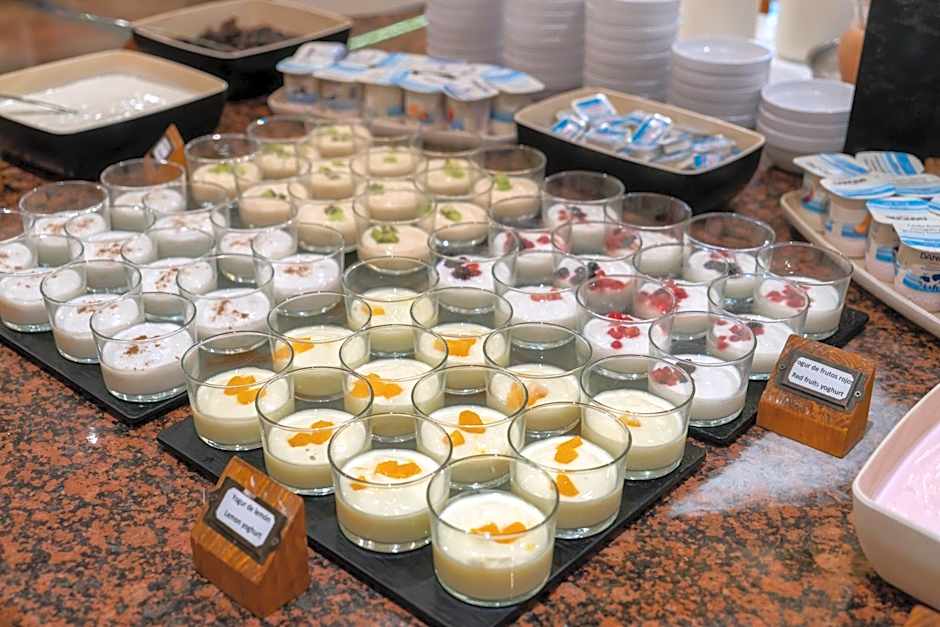 MS AGUAMARINA SUITES