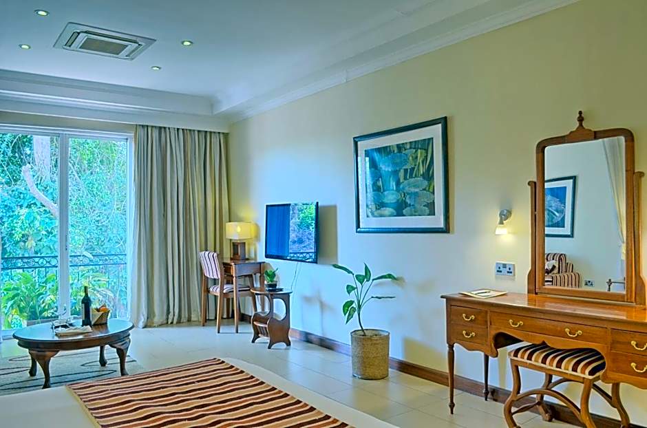 Sovereign Hotel