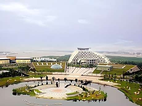 Jinling Runyang Bridge Hotel
