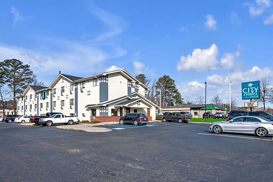 City Center Inn by OYO I-64 Newport News