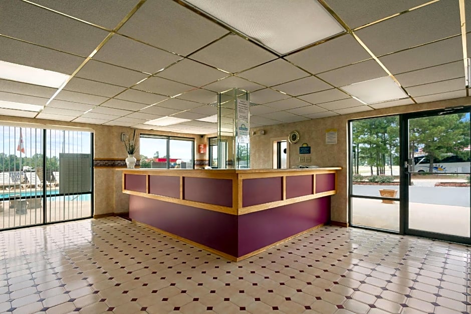 Days Inn by Wyndham Richburg