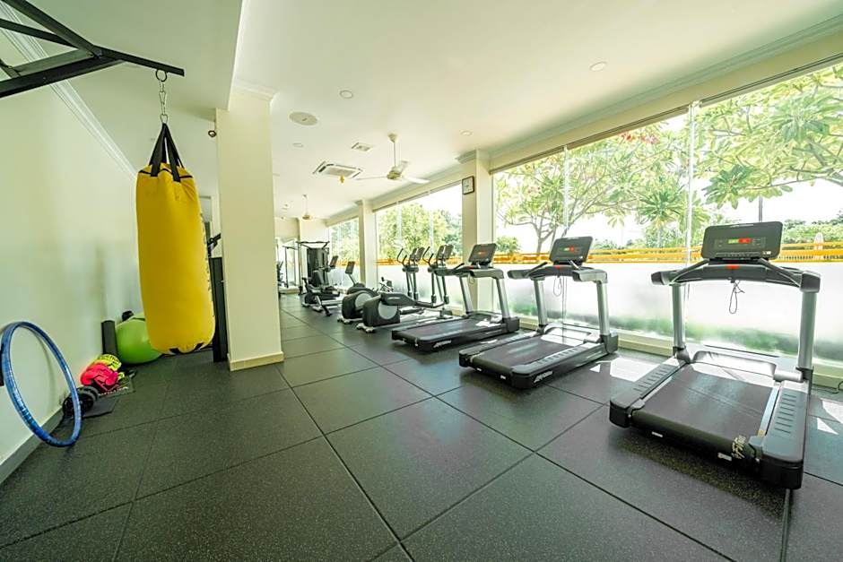 Pursat Riverside Hotel & Spa