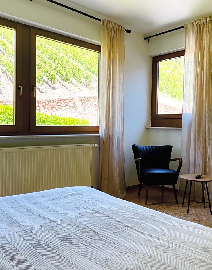 Boutique Guesthouse Das WOHLGEMUTH HEIM Mosel Weingut