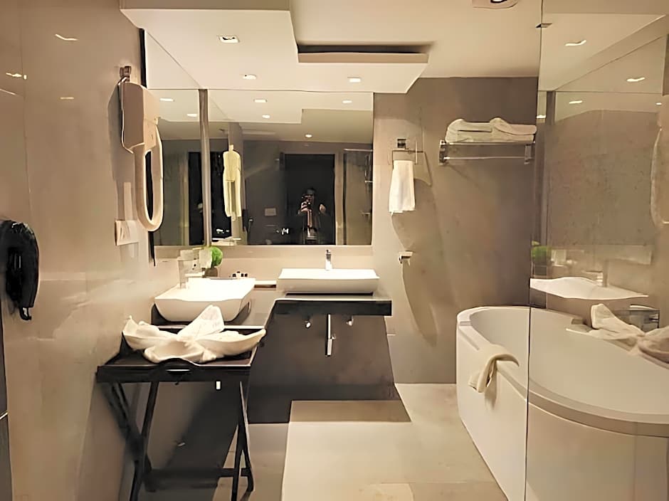 Renest River Country Resort Manali