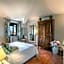 Casa Baino in Lucca With 2 Bedrooms and 1 Bathrooms