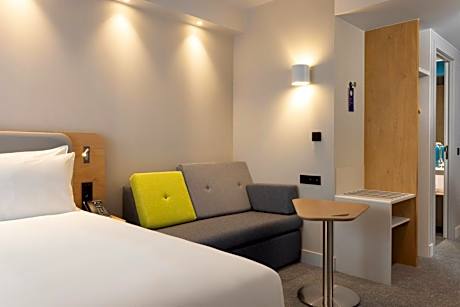 Standard Queen Room with Sofa Bed and Extra Floor Space
