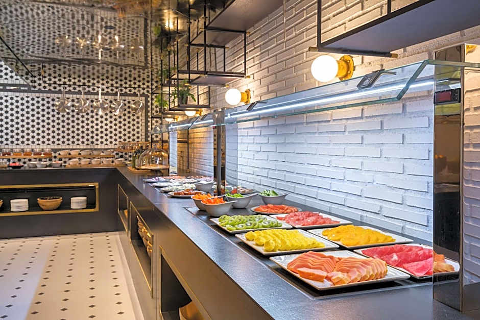 Canopy by Hilton Madrid Castellana