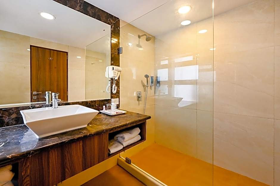 Hotel Parle International