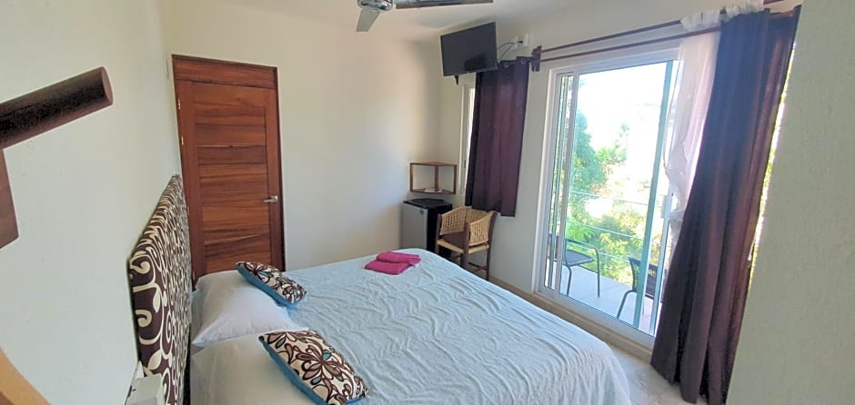Carri Surf Studio