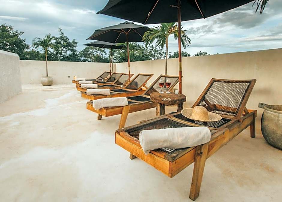 Yum Kaax Boutique Villa