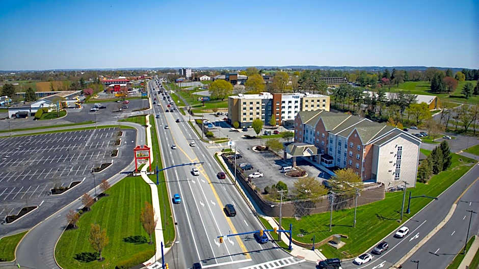 Parkview Inn & Suites, Lancaster Amish Country, PA