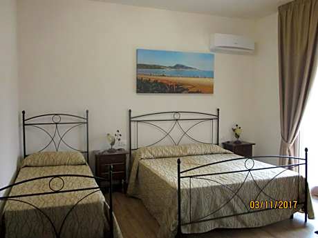 Classic Triple Room