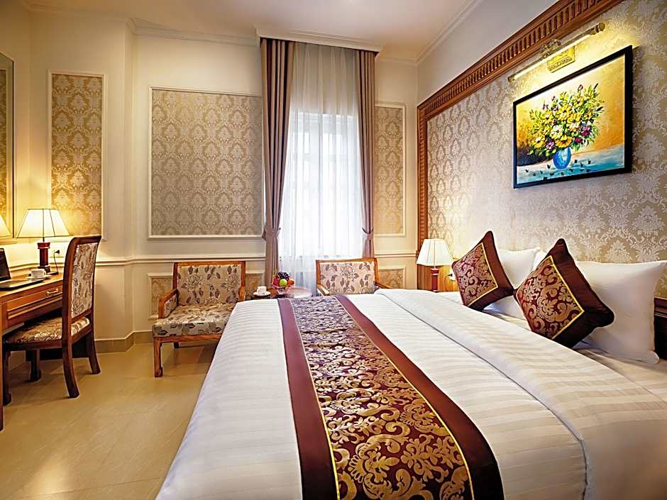 Riverside Hotel Quang Binh