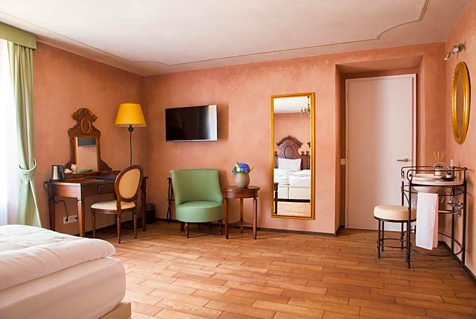 Boutique & Business Hotel La Tureta