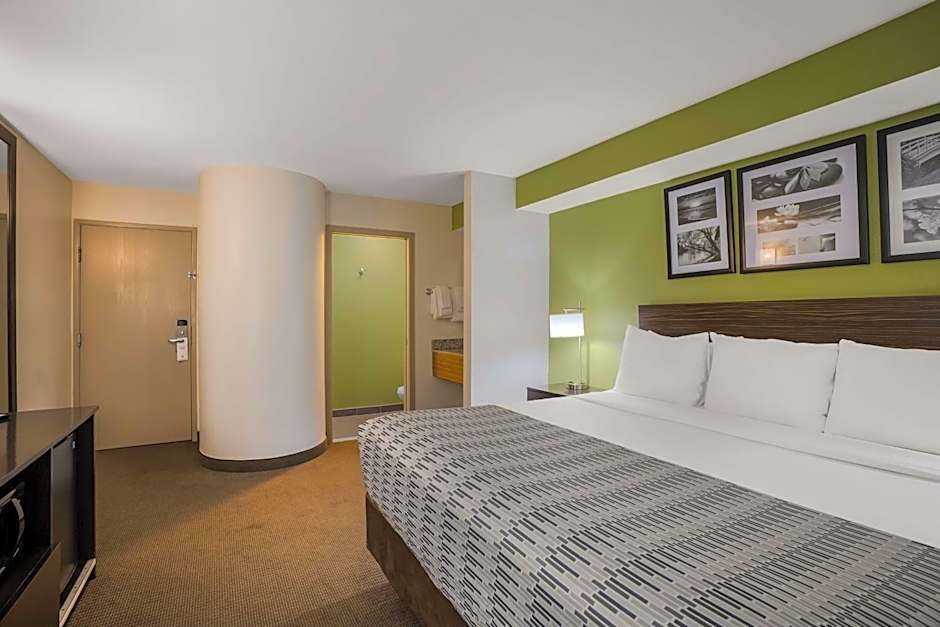 SureStay Plus by Best Western Mesa Superstition Springs