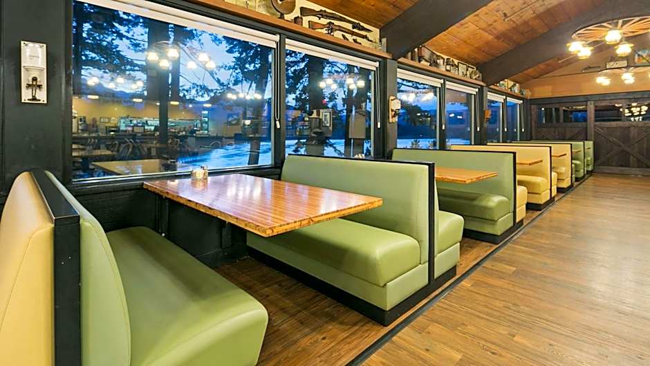 Best Western Plus Columbia River Inn