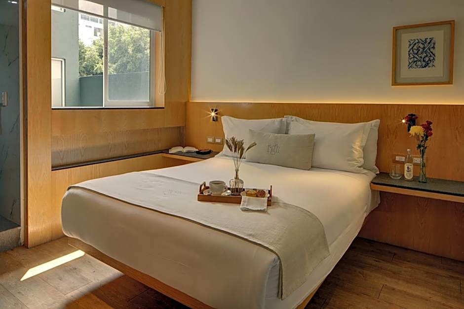 Reforma Guest House
