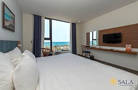 Deluxe Double or Twin Room with Sea View