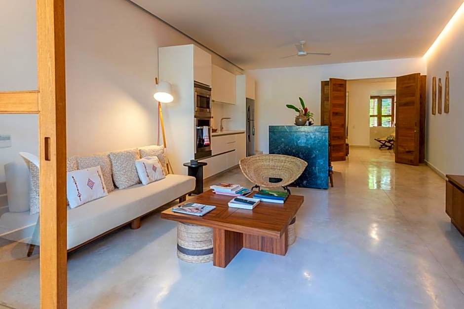 El Careyes Club & Residences