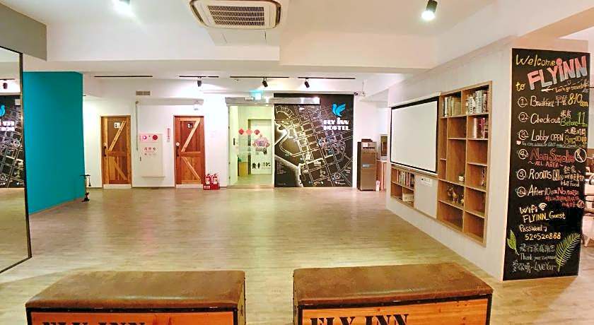 Flyinn Hostel