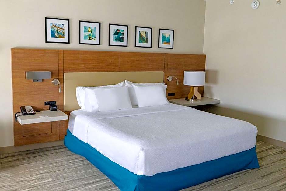 Hilton Garden Inn Lakewood
