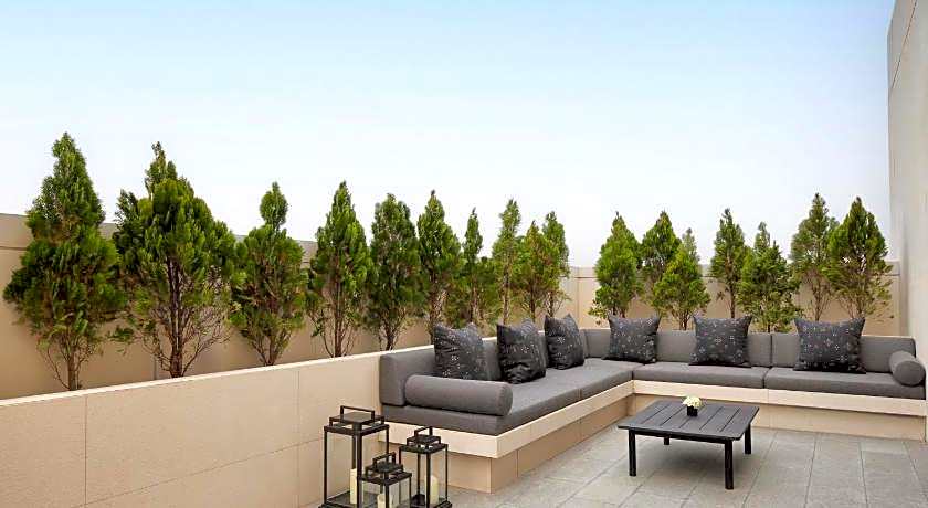 Hotel Tentrem Jakarta