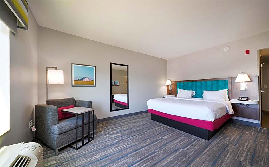 Hampton Inn & Suites Salinas