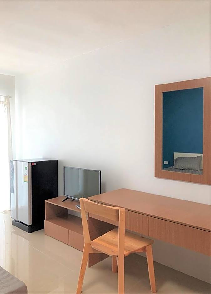 H12, The Stylish Apartment