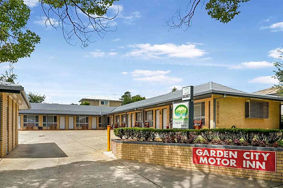 Garden City Motor Inn