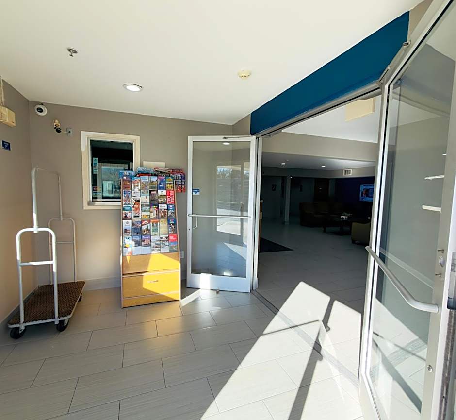 Americas Best Value Inn And Suites Ada