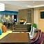 Home2 Suites by Hilton Atlanta Airport College Park