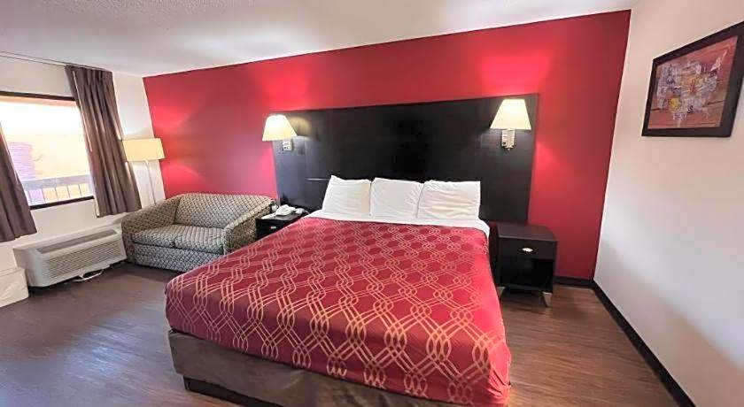 Econo Lodge Inn & Suites Tuscaloosa I-20