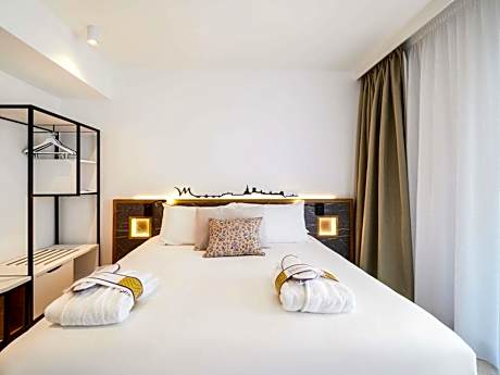 Junior Suite with One Double Bed and Sofa Bed