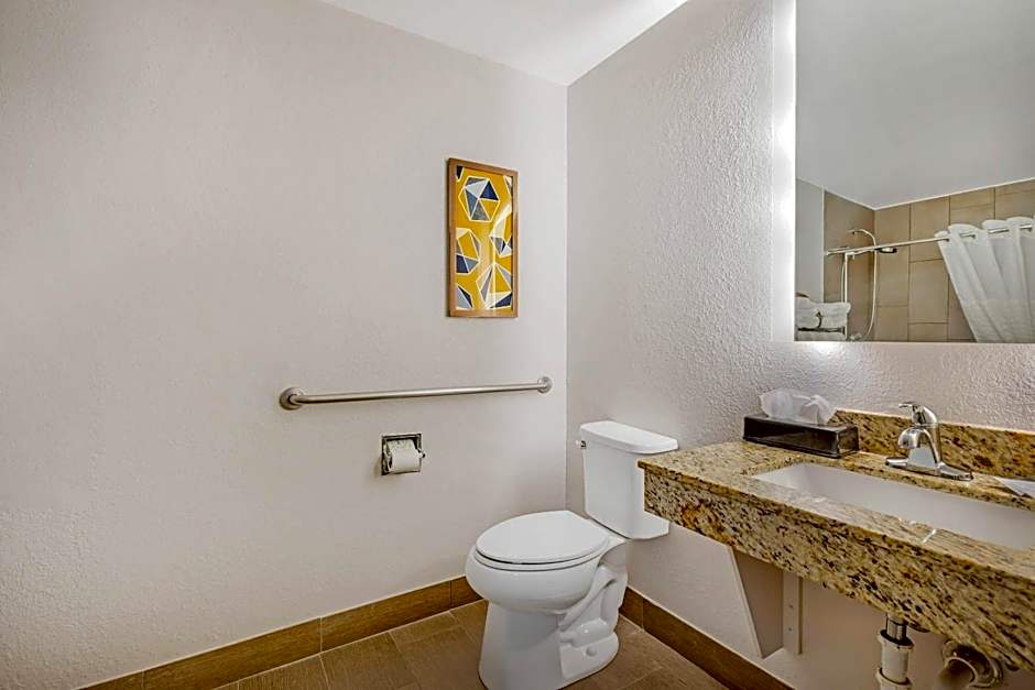 Comfort Suites Sumter near Shaw AFB