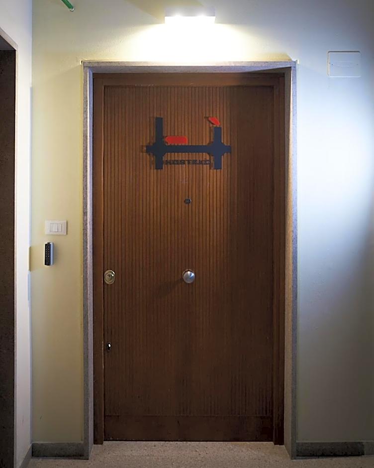 Hostelò - Luxury Hostel