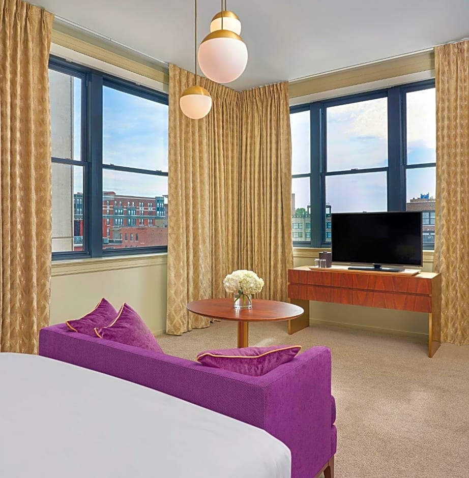 Hotel Savoy Kansas City, Tapestry Collection by Hilton