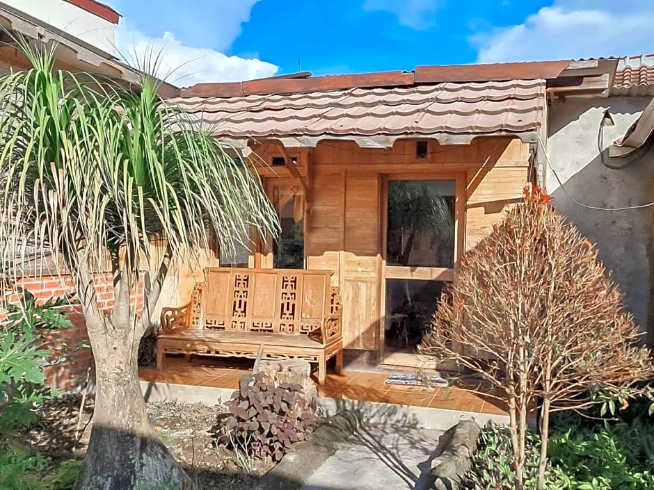 Family Guest House Lembang RedPartner