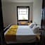 Azores Youth Hostels - Pico