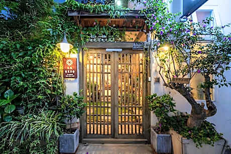 Floral Dali Jiali Hostel