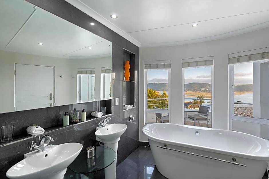 Villa Afrikana Guest Suites by Knysna Paradise Collection