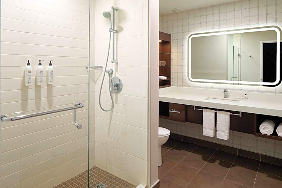 Delta Hotels Fredericton