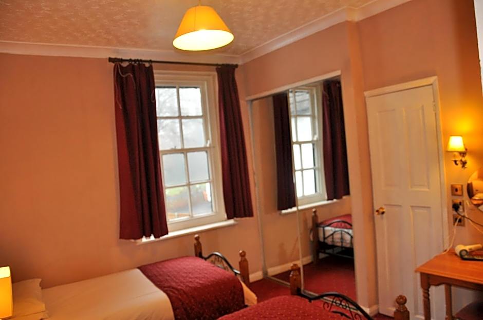 The Roundabout Hotel