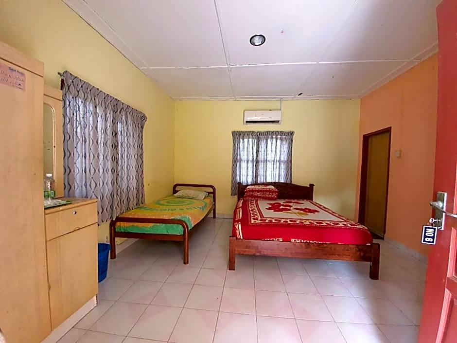 OYO 90209 Bayu Chalet