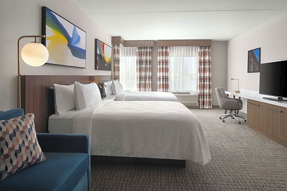 Hilton Garden Inn Camden Waterfront