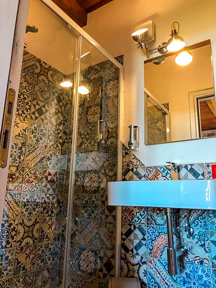 panoramic ROOMS Fora e ' Muros with sea view common terrace , Ammentos Posada